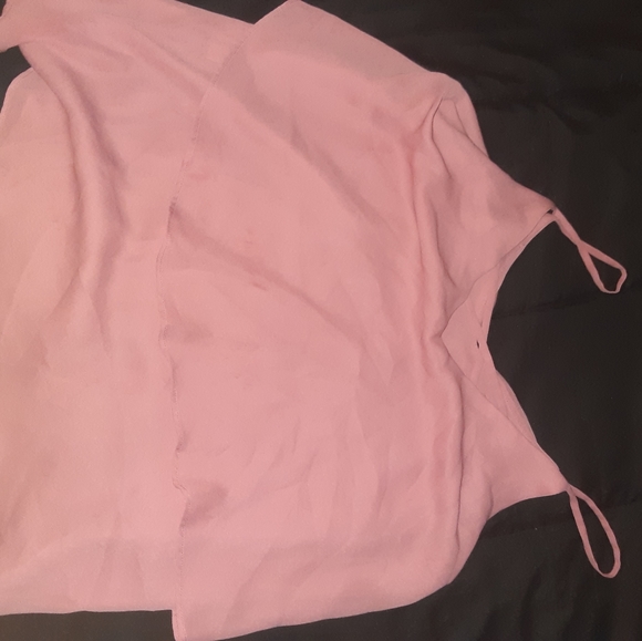 Annabelle size M pink tank top - Picture 2 of 4